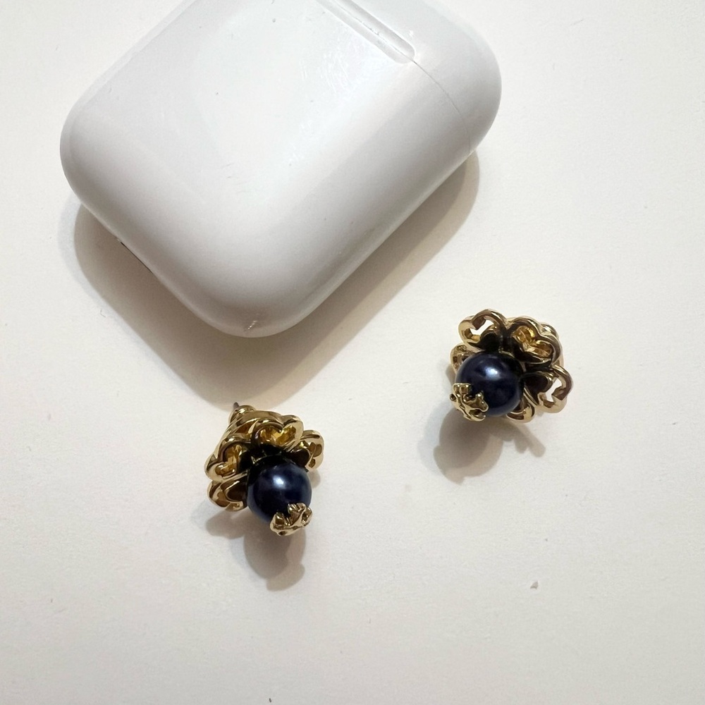 COPY - New Tory Burch pearl earrings